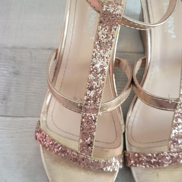 Rose Gold Glitter T-Strap Platform Heels Via Pinky Collection Size 7 - Picture 4 of 7